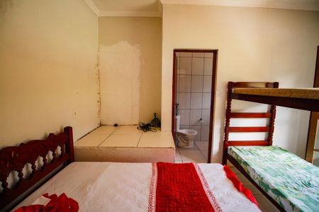 Casa para alugar com 209m², 5 quartos e 5 vagasSuíte 2