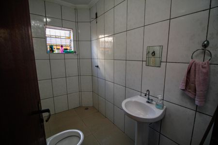 Casa para alugar com 209m², 5 quartos e 5 vagasBanheiro Social