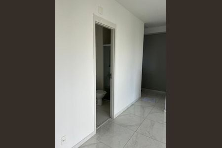 Apartamento para alugar com 1 quarto, 53m² em Alphaville Empresarial, Barueri