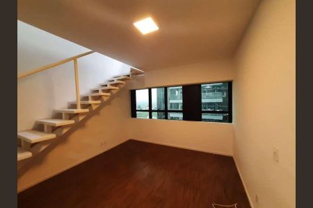 Apartamento para alugar com 1 quarto, 50m² em Bethaville I, Barueri