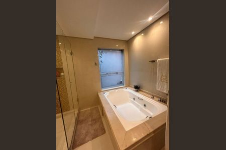 Casa para alugar com 420m², 4 quartos e 2 vagas