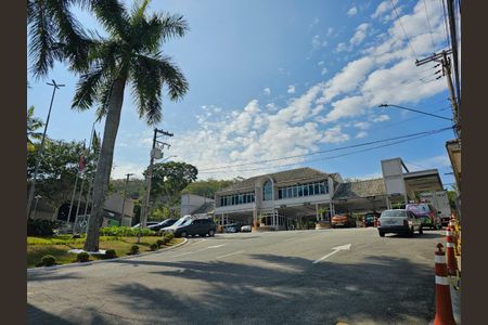 Casa para alugar com 420m², 4 quartos e 2 vagas