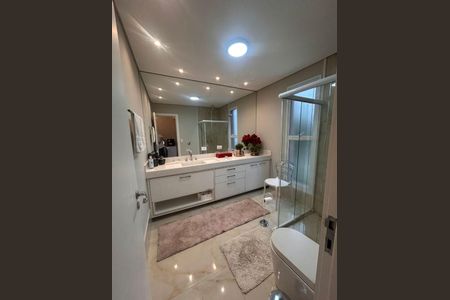 Casa para alugar com 420m², 4 quartos e 2 vagas
