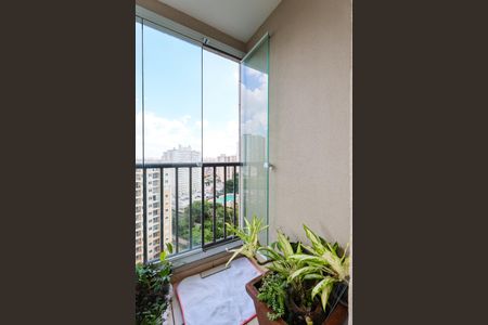 Varanda da Sala de apartamento para alugar com 2 quartos, 58m² em Parque Reboucas, São Paulo