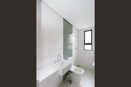 Apartamento à venda com 135m², 4 quartos e 3 vagasBanheiro da Suíte 1