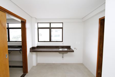 Apartamento à venda com 135m², 4 quartos e 3 vagasÁrea de Serviço