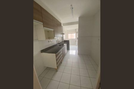 Apartamento para alugar com 3 quartos, 91m² em Centro Comercial Jubran, Barueri