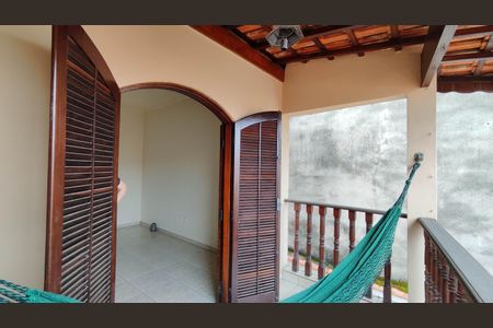 Sacada da Suíte de casa para alugar com 4 quartos, 209m² em Vila Romanopolis, Ferraz de Vasconcelos