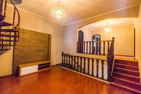 Casa para alugar com 532m², 4 quartos e 5 vagas