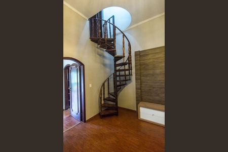 Casa para alugar com 532m², 4 quartos e 5 vagas