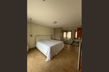 Casa para alugar com 4 quartos, 232m² em Suru, Barueri