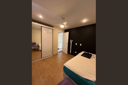 Casa para alugar com 4 quartos, 232m² em Suru, Barueri