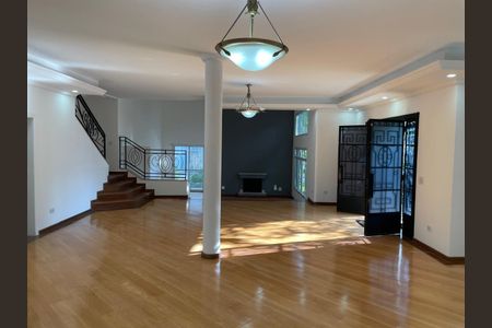 Casa para alugar com 5 quartos, 710m² em Alphaville Residencial Um, Barueri