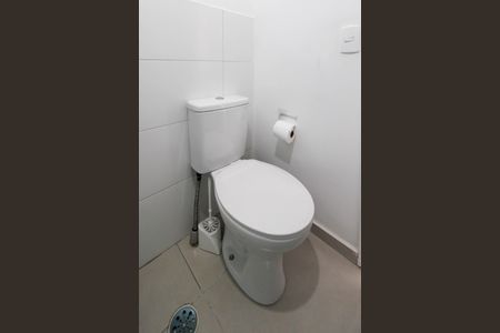Apartamento para alugar com 41m², 2 quartos e sem vagaBanheiro 