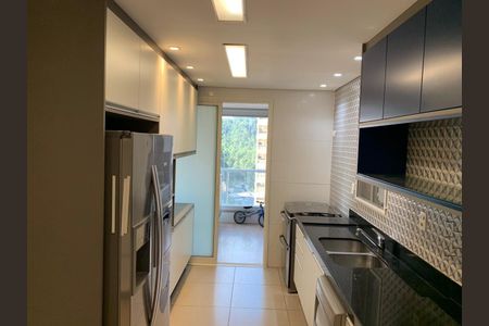 Apartamento para alugar com 168m², 3 quartos e 3 vagas