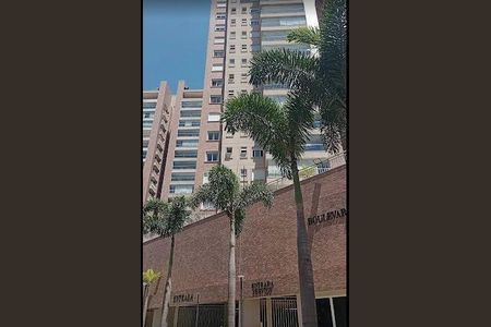 Apartamento para alugar com 168m², 3 quartos e 3 vagas