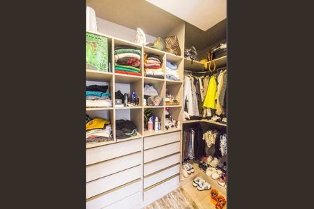 Apartamento para alugar com 2 quartos, 96m² em Alphaville Industrial, Barueri