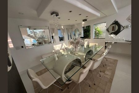Casa para alugar com 4 quartos, 350m² em Alphaville, Santana de Parnaíba