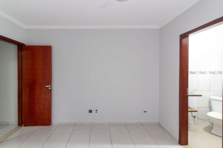 Casa para alugar com 90m², 3 quartos e 2 vagasQuarto 3 - Suíte