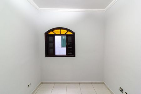 Casa para alugar com 90m², 3 quartos e 2 vagasQuarto 2