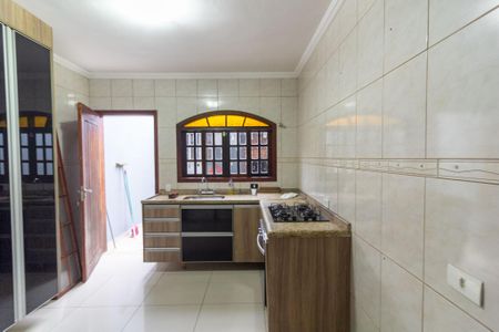 Casa para alugar com 90m², 3 quartos e 2 vagasCozinha