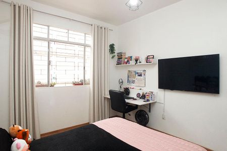 Apartamento à venda com 74m², 2 quartos e 1 vagaQuarto 1