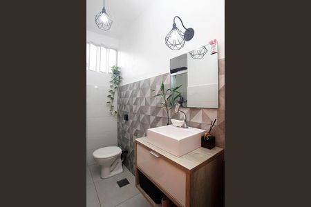 Apartamento à venda com 74m², 2 quartos e 1 vagaBanheiro