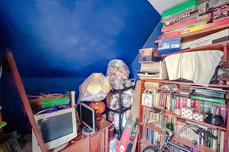 Casa à venda com 170m², 3 quartos e 2 vagasQuarto de Serviço