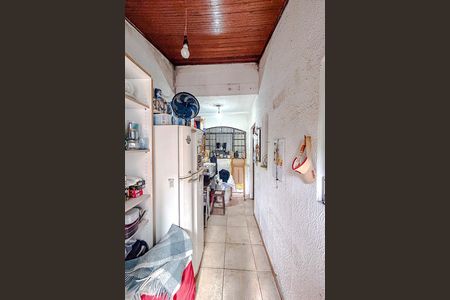 Casa à venda com 170m², 3 quartos e 2 vagasCorredor