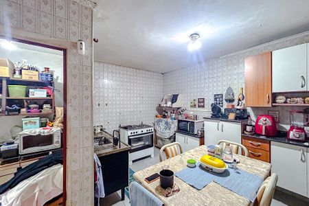 Casa à venda com 170m², 3 quartos e 2 vagasCozinha
