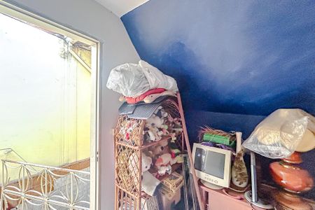 Casa à venda com 170m², 3 quartos e 2 vagasQuarto de Serviço