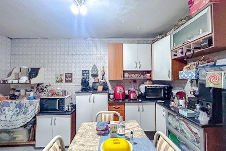 Casa à venda com 170m², 3 quartos e 2 vagasCozinha