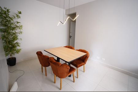 Apartamento para alugar com 2 quartos, 56m² em Setor Bueno, Goiânia