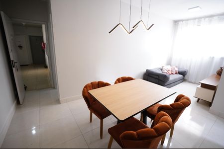 Apartamento para alugar com 2 quartos, 56m² em Setor Bueno, Goiânia