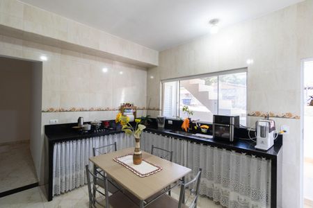Casa para alugar com 171m², 2 quartos e sem vagaCozinha