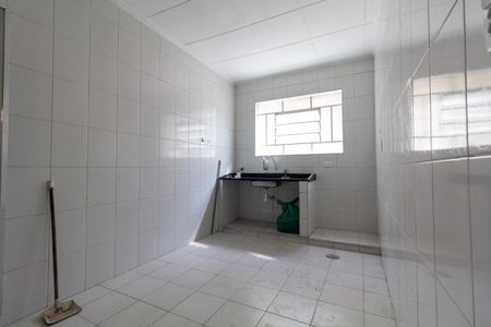 Casa para alugar com 70m², 2 quartos e 1 vaga Casa para alugar com 70m², 2 quartos e 1 vagaCozinha