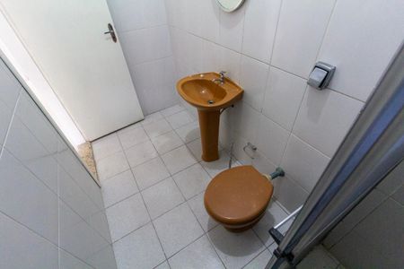 Casa para alugar com 70m², 2 quartos e 1 vaga Casa para alugar com 70m², 2 quartos e 1 vagaBanheiro