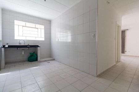 Casa para alugar com 70m², 2 quartos e 1 vaga Casa para alugar com 70m², 2 quartos e 1 vagaCozinha