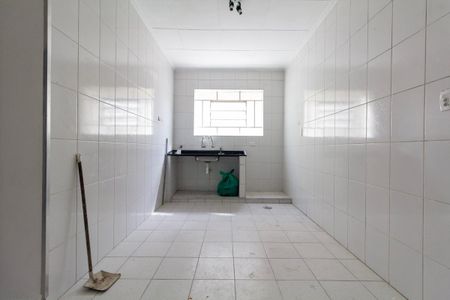 Casa para alugar com 70m², 2 quartos e 1 vaga Casa para alugar com 70m², 2 quartos e 1 vagaCozinha