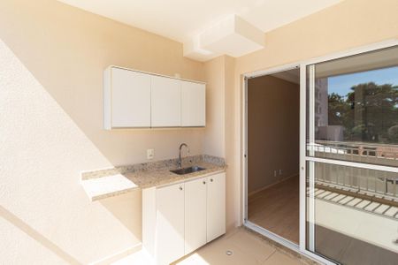 Sacada de apartamento à venda com 3 quartos, 70m² em Presidente Altino, Osasco