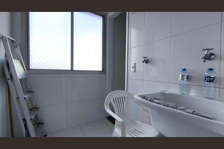 Apartamento para alugar com 106m², 2 quartos e 1 vagaÁrea de Serviço