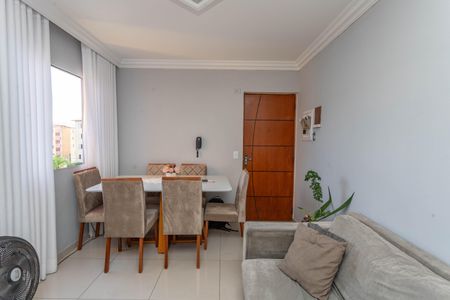 Sala  de apartamento à venda com 2 quartos, 51m² em Campanário, Diadema