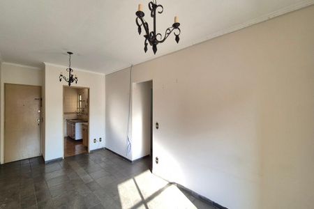 Apartamento à venda com 2 quartos, 70m² em Centro, Campinas