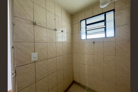 Casa para alugar com 34m², 1 quarto e sem vagaBanheiro