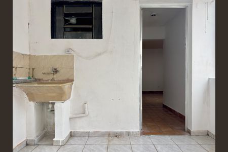 Casa para alugar com 34m², 1 quarto e sem vagaÁrea de Serviço