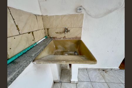 Casa para alugar com 34m², 1 quarto e sem vagaÁrea de Serviço