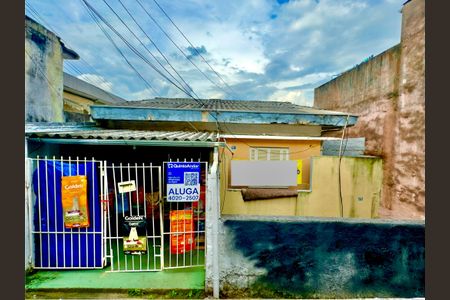 Casa para alugar com 34m², 1 quarto e sem vagaPlaca instalada na fachada do imóvel 