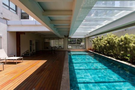 Apartamento à venda com 44m², 1 quarto e 1 vagaPiscina