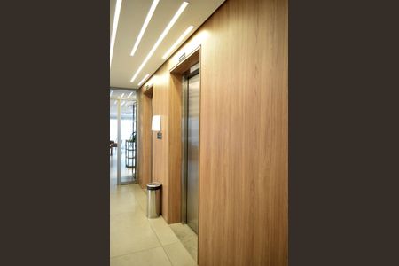 Apartamento à venda com 44m², 1 quarto e 1 vagaHall de entrada