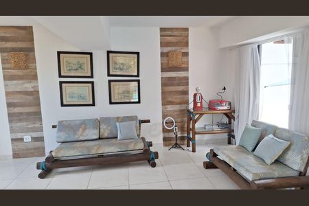 Casa de condomínio à venda com 470m², 4 quartos e 2 vagasÁrea externa